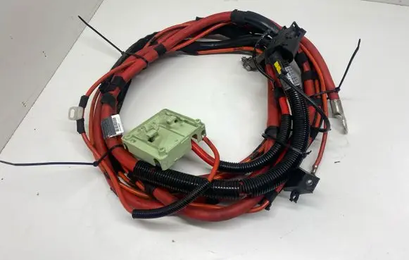BMW X3 E83 Positive cable (battery) 6928945