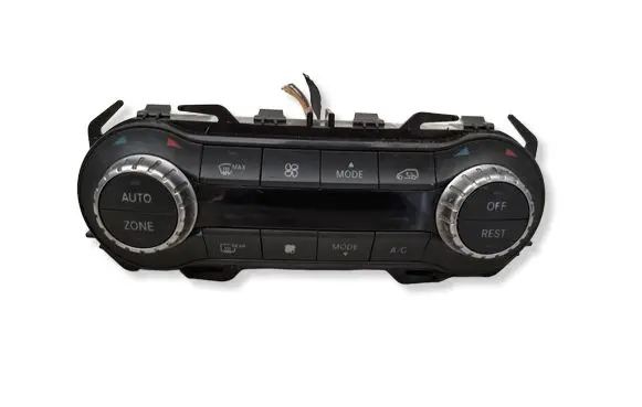 Mercedes-Benz A W176 Climate control unit A2469001908 5HB01044803 A2469015103