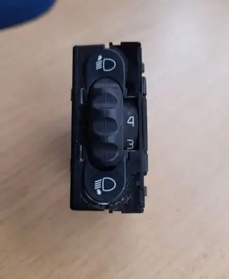 Renault Master III Headlight level height control switch 8200379685