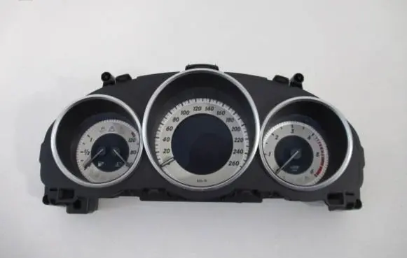 Mercedes-Benz E C207 W207 Speedometer (instrument cluster) A2129000825 A2C87306000
