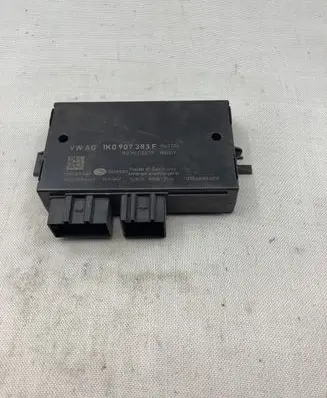 Volkswagen PASSAT B6 Tow bar trailer control unit/module 1K0907383