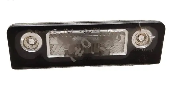 Skoda Octavia Mk2 (1Z) Number plate light 1Z0943021