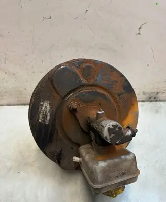 Skoda Octavia Mk1 (1U) Brake booster 1J1614105AB
