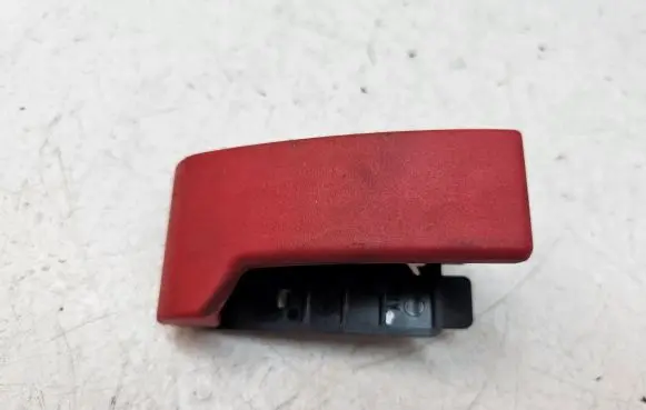 Engine bonnet (hood) release handle