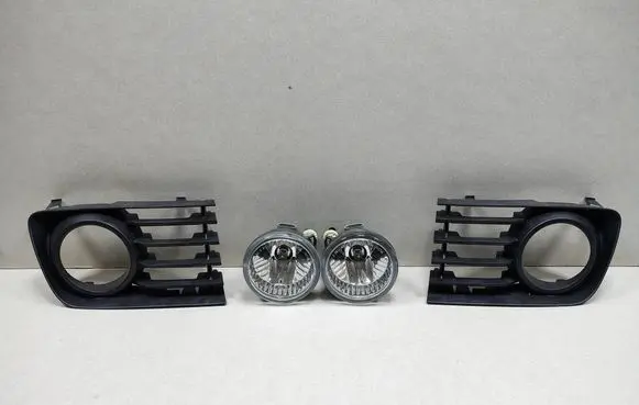 Toyota Prius (XW30) Fog light set PZ457G051000