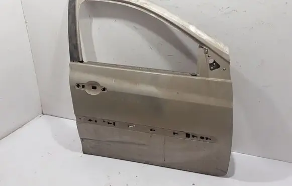 Renault Clio III Door (2 Door Coupe) 7751479113