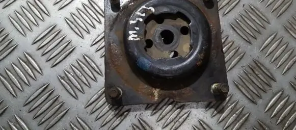 Mazda 323 F Coil spring mount 
