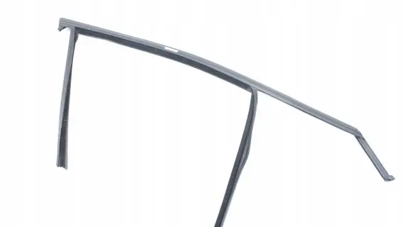 BMW 2 Active Tourer U06 Front door glass trim molding 8496268