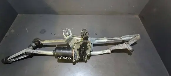 Front wiper linkage and motor