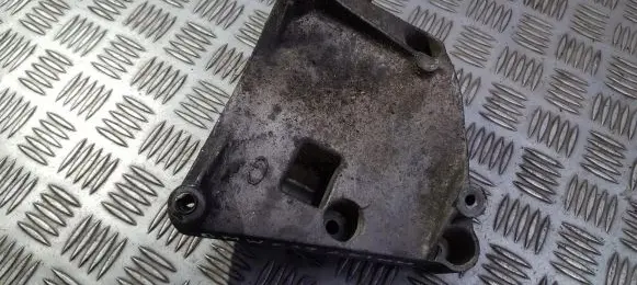 BMW 5 E39 Engine mounting bracket 64551432237 64.55-1432237