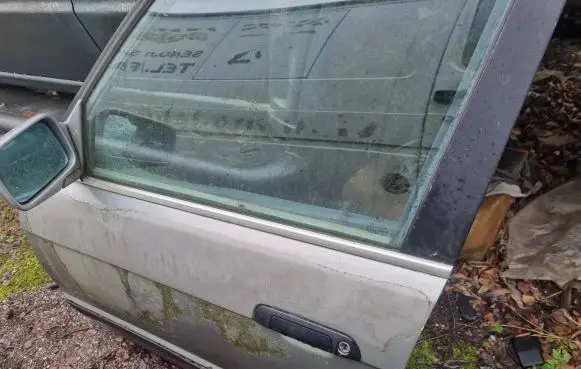 BMW 5 E34 Front door 02403121 11151