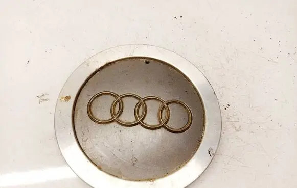 Audi A4 S4 B5 8D Original wheel cap 4b0601165j