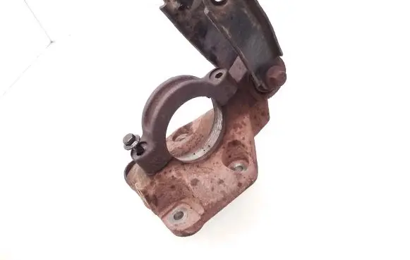 Volvo V70 Driveshaft support bearing bracket 30787842