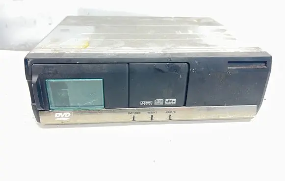 Land Rover Range Rover L322 CD/DVD changer XQE500060