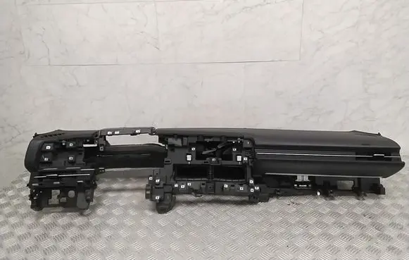 Hyundai Kona II Dashboard 84710HF100NNB