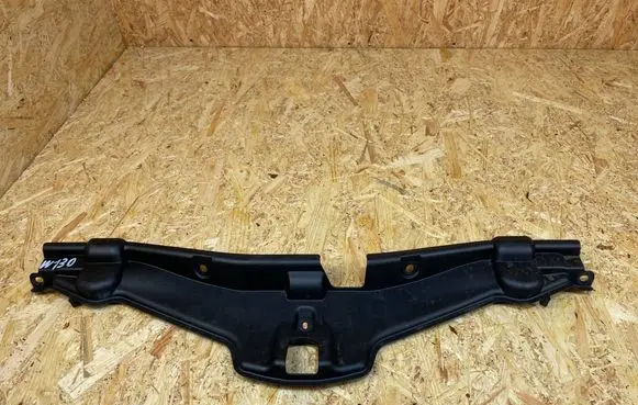 Toyota Auris E180 Engine bonnet/hood lock trim molding 165940N010