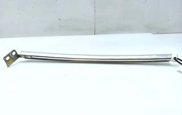 Mercedes-Benz COMPAKT W115 Rear door windshield rail