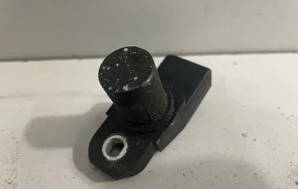 BMW M3 e92 Camshaft vanos timing valve 7837904