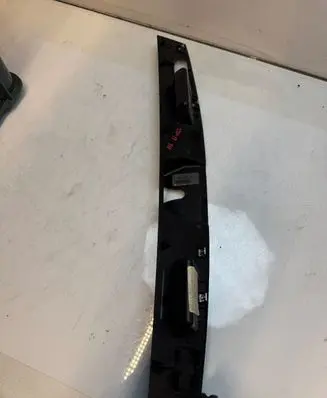 Mercedes-Benz ML AMG W164 Tailgate/boot lid lock trim A1647400030 200806273156 2442946