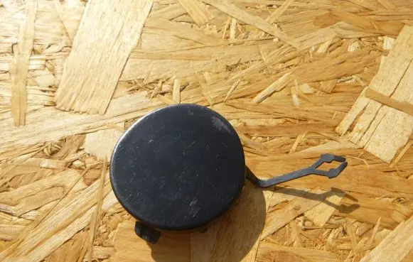 Renault Megane IV Front tow hook cap/cover 511805148R
