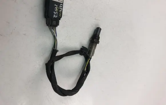 Volvo XC40 Lambda probe sensor 32203675