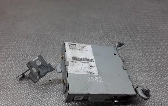 Nissan Murano Z50 Aerial antenna amplifier 283A1CC000