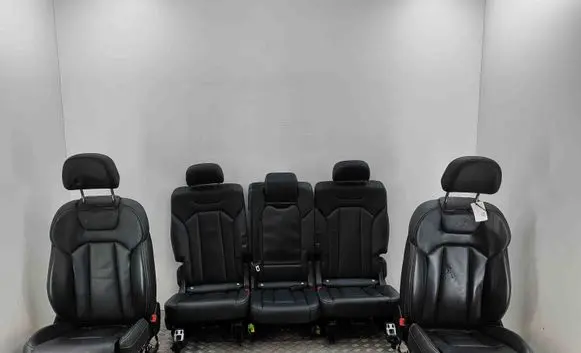 Audi Q7 4M Interior set 4M0881106R 4M0881105R