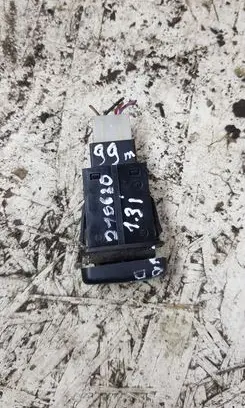 Mazda Demio Windscreen/window heater switch