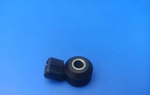 Detonation knock sensor