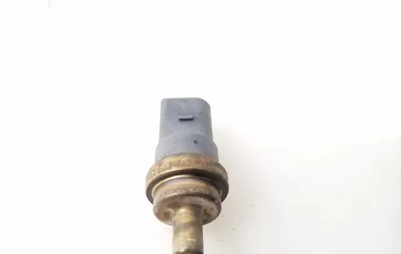 Volkswagen Golf V Coolant temperature sensor 06A919501