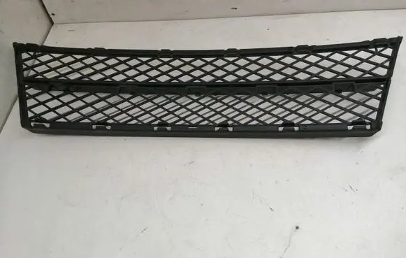 BMW 5 E60 E61 Front bumper lower grill 51117178115