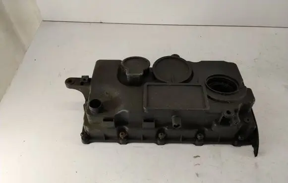 Volkswagen PASSAT B6 Rocker cam cover 03G103469L