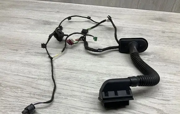 Mercedes-Benz E W213 Rear door wiring loom A2135409942