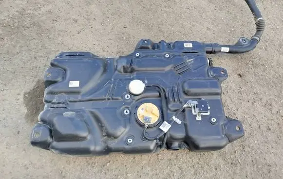 Renault Trafic III (X82) Fuel tank 172029269R 93458077 8201497675