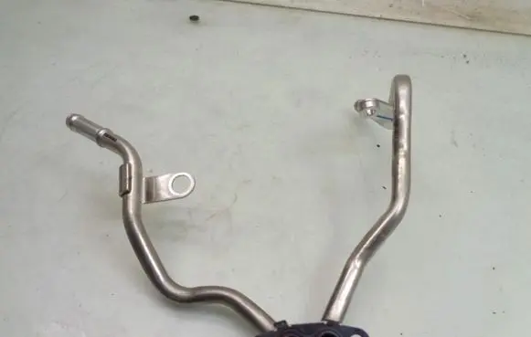 Volkswagen T-Roc Engine coolant pipe/hose