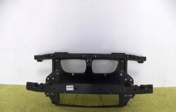 BMW 1 E81 E87 Front piece kit 7193748