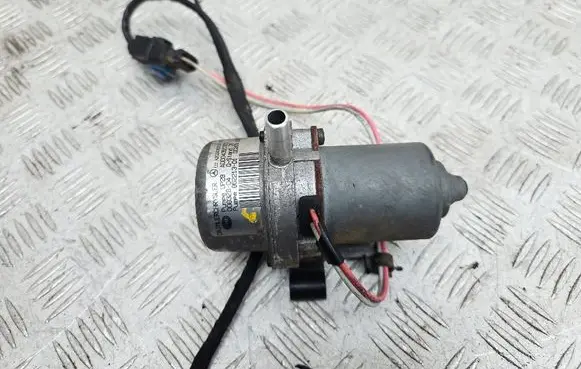 Mercedes-Benz SLK R170 Vacuum pump A0004351301