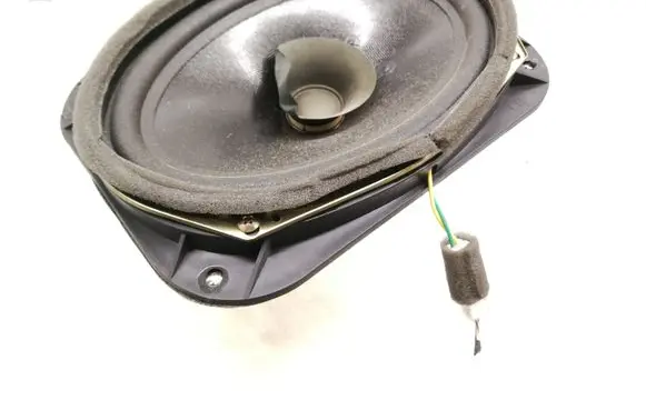 SsangYong Rodius Parcel shelf speaker 8930121021