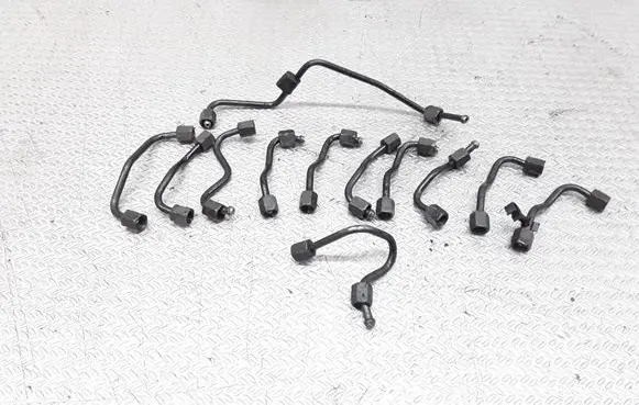 Mercedes-Benz S W220 Fuel injector supply line/pipe 