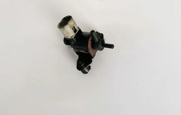 Renault Laguna I Turbo solenoid valve 7700855725