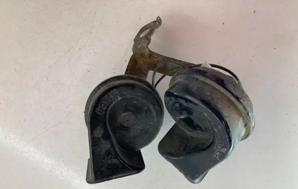 Citroen C4 I Horn signal
