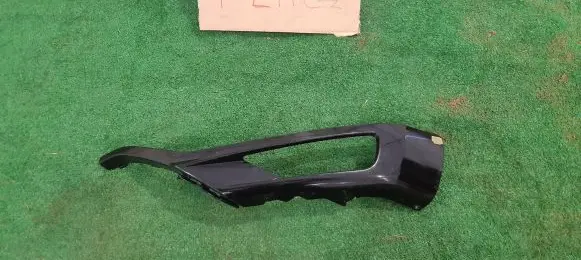 Volvo XC90 Front bumper splitter molding 31383800