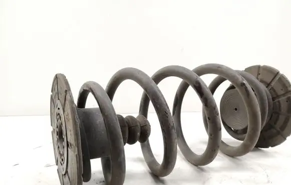 Mercedes-Benz Vito Viano W447 Rear coil spring
