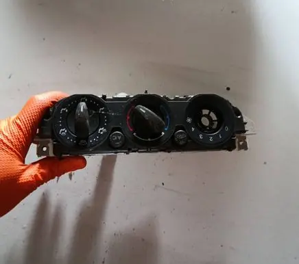 Ford Focus C-MAX Climate control unit 7M5T19980AA P69607332 69607332