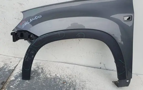 Chevrolet Orlando Fender