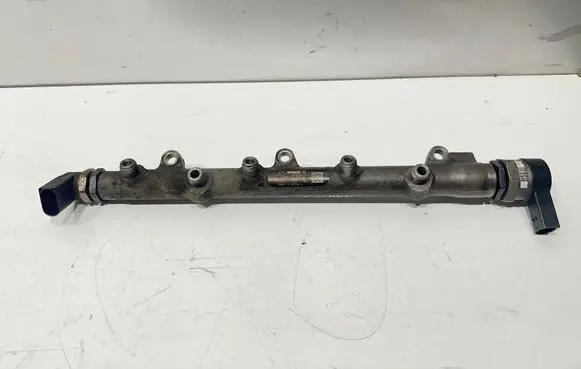 BMW 3 E90 E91 Fuel main line pipe 0445214030 778716406 0281002481