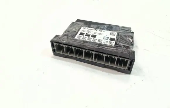 Opel Insignia A Central body control module 13593775