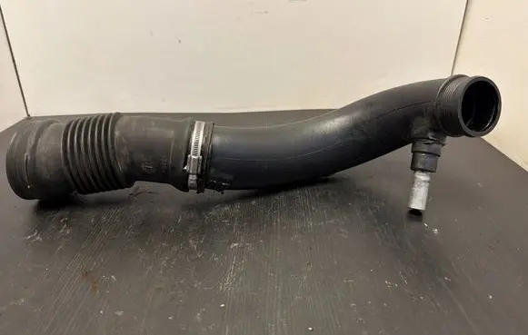 Volvo S60 Air intake hose/pipe 30769233