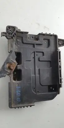 Hyundai i40 Battery tray 