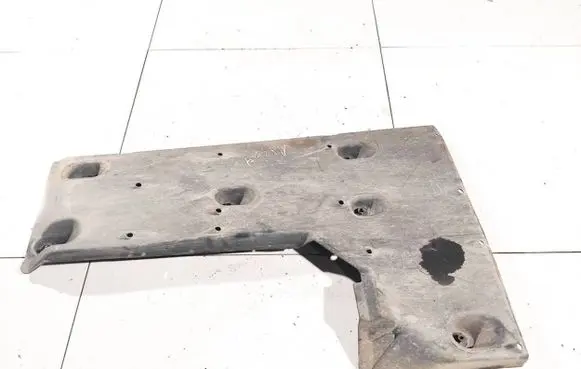 Engine splash shield/under tray